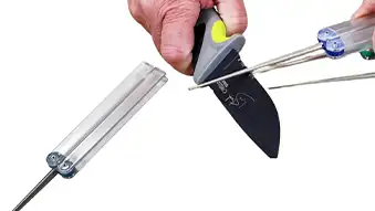 Using the DMT Serrated Knife Sharpener